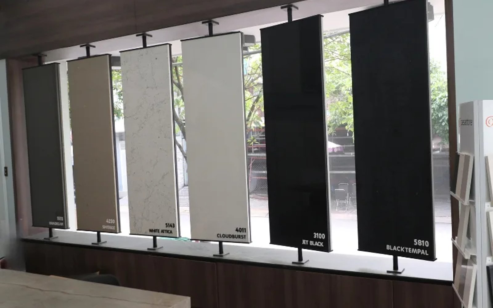 Showroom Caesarstone Ivh 01
