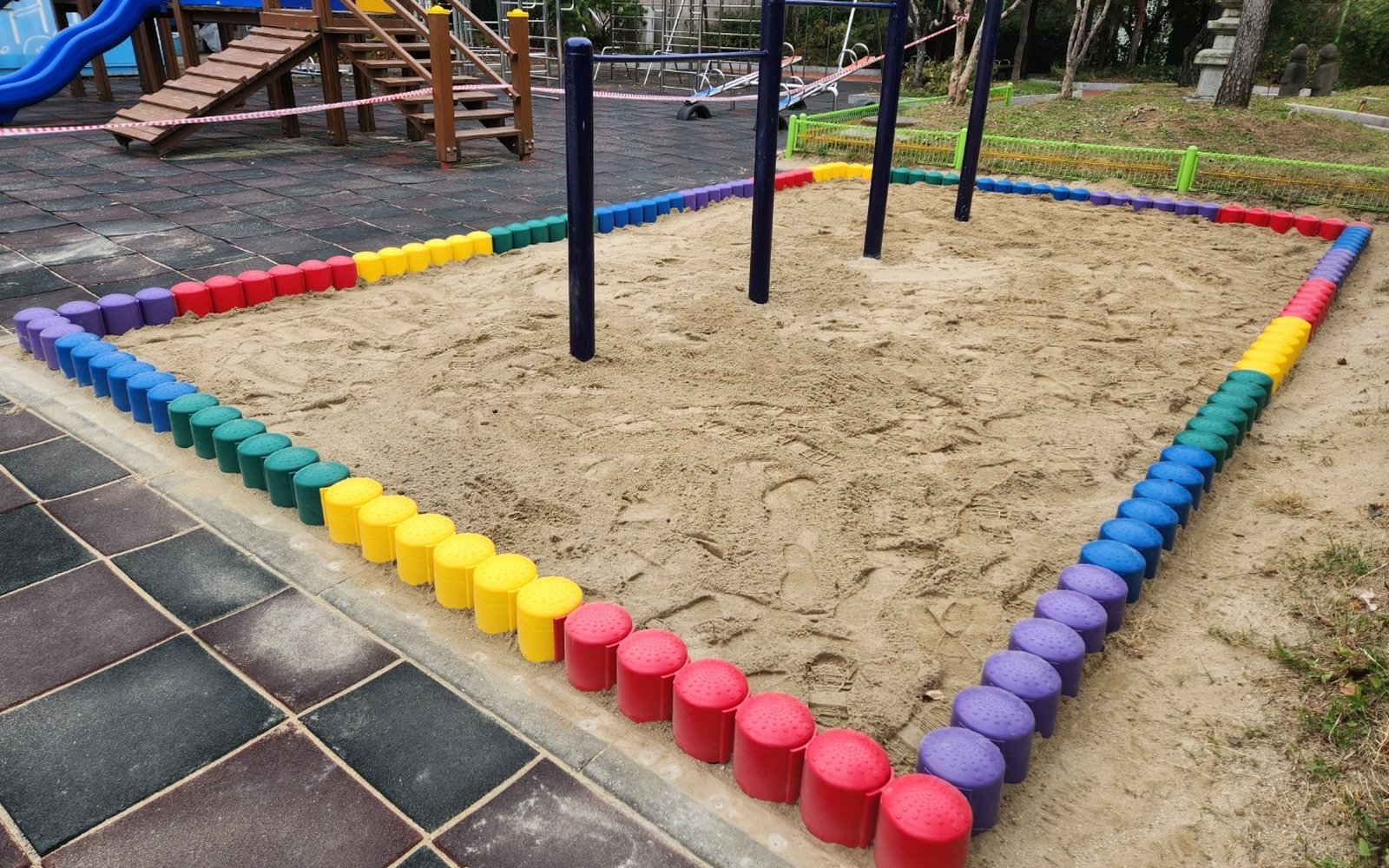 School Campus — Safety Step Nosings